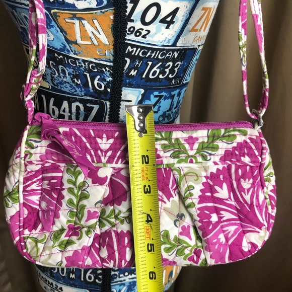 Vera Bradley Quilted Paisley Floral Crossbody Adjustable Shoulder Purse - Picture 7 of 12